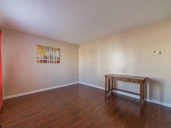 5th image of 6064 Heritage Farms Dr