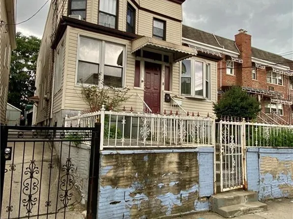 732 E 223rd Street, Bronx, NY 10466