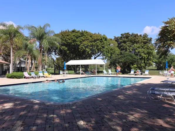 2651 S Palm Aire Drive #101, Pompano Beach, FL 33069