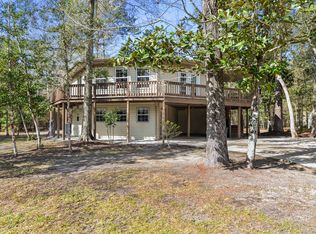 8342 Makiki Dr, Diamondhead, MS 39525