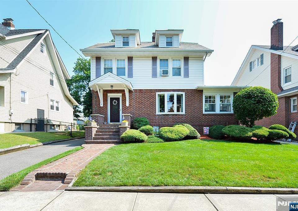 1st image of 76 Poplar St