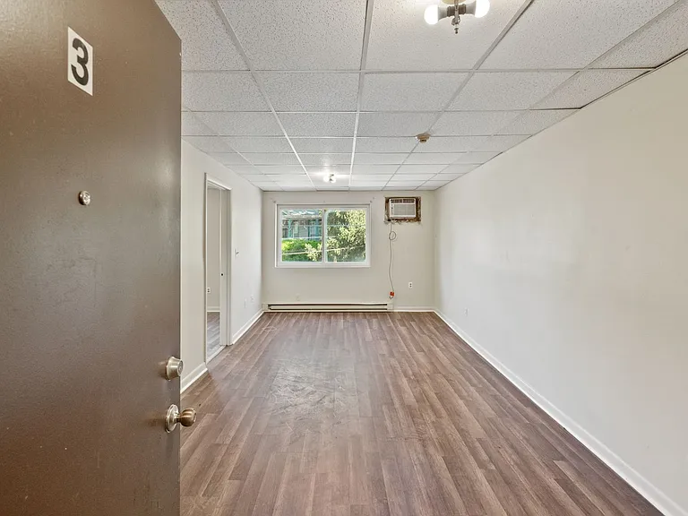161 Hall Avenue — Photo 29