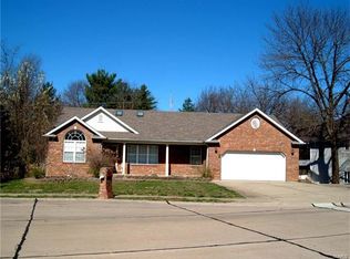 5 Chelsea Rd, Collinsville, IL 62234