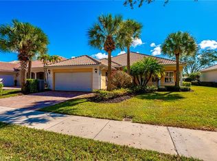 28329 Moray Dr, Bonita Springs, FL 34135