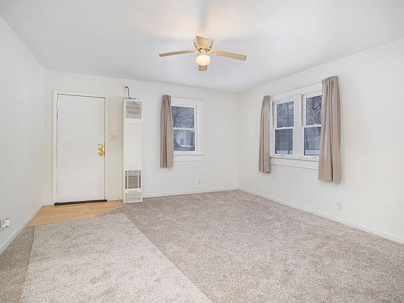 4th image of 555 Wellington Ave