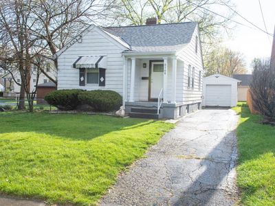 8106 Lake Ave, Cincinnati, OH, 45236
