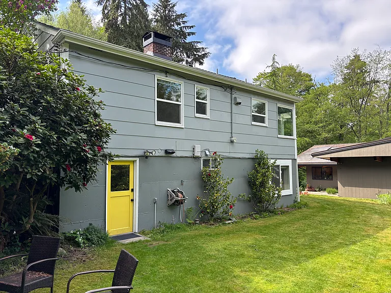 10016 17th Ave NE — Photo 16