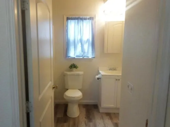 3486 Lakeshore Blvd #1, Nice, CA 95464