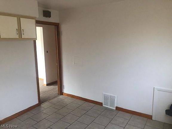 3rd image of 13826 Lyric Ave