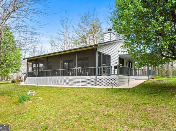 9045 Betty Jo Cir #17, Young Harris, GA 30582