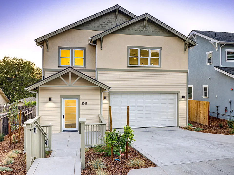 2031 Rachel St