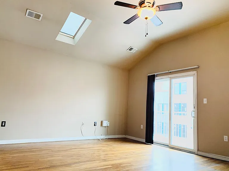 62 Virginia Ave #2 — Photo 5
