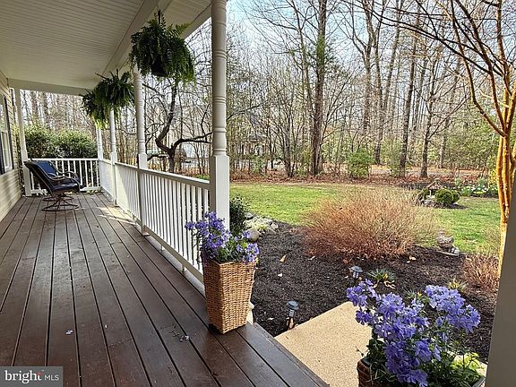 2nd image of 42921 Hungerford Ct