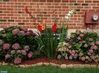 43 Colonial Cir, Aston, PA 19014