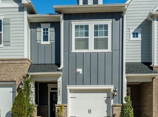 142 Manordale Dr, Chapel Hill, NC 27517