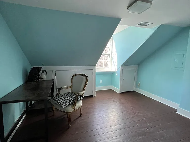 239 Delancey House — Photo 18