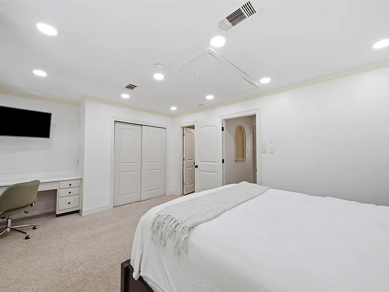 2209 W Settlers Way — Photo 17