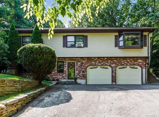 190 Cider Mill Rd, Glastonbury, CT 06033