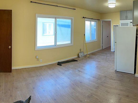 5th image of 1478 La Playa St #7