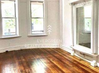 60-05 70th Ave #1, Ridgewood, NY 11385