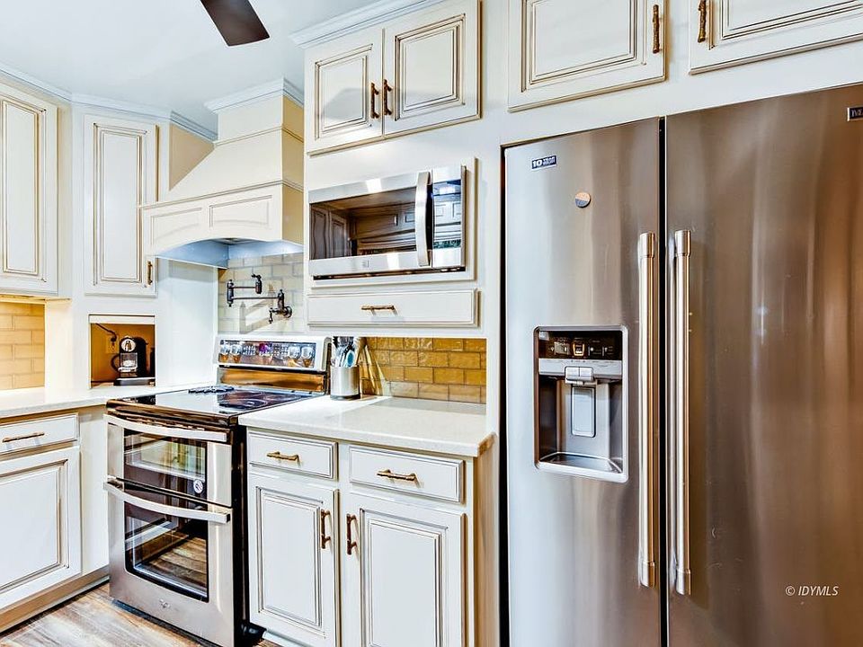 pinoページ 25631 Big Pine St, Idyllwild, CA 92549 | Zillow