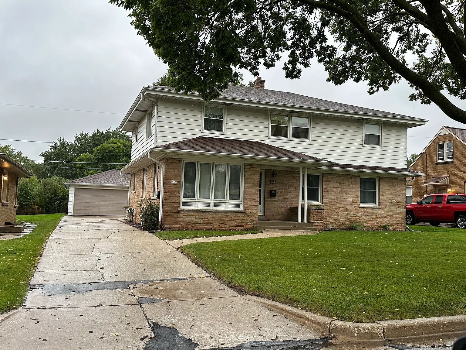 2 bed, 1140 sqft, $1,950 — Photo 1