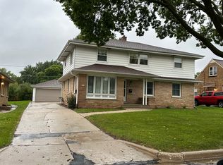 2807 S 76th St, Milwaukee, WI 53219