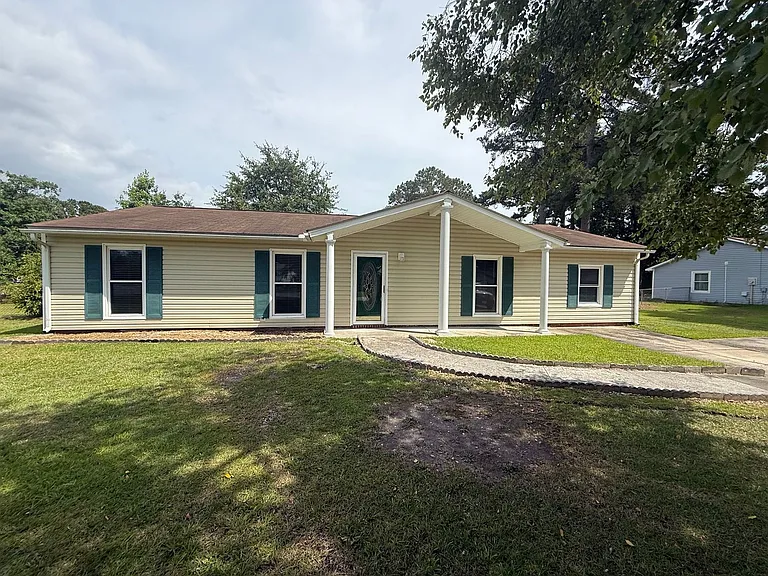 804 Brynn Marr Rd — Photo 1