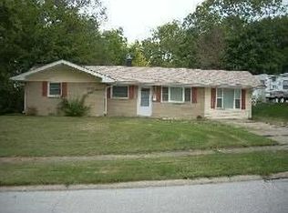 410 Ada Ln, Beech Grove, IN 46107