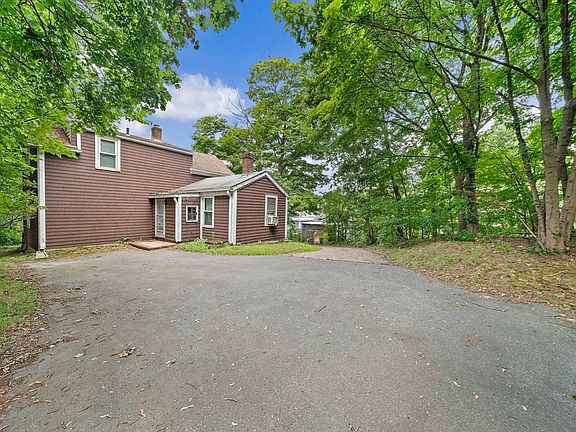 5th image of 59 Sherwood St