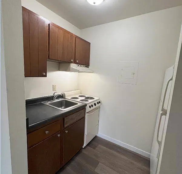 2222 Independence Ln #6 — Photo 5