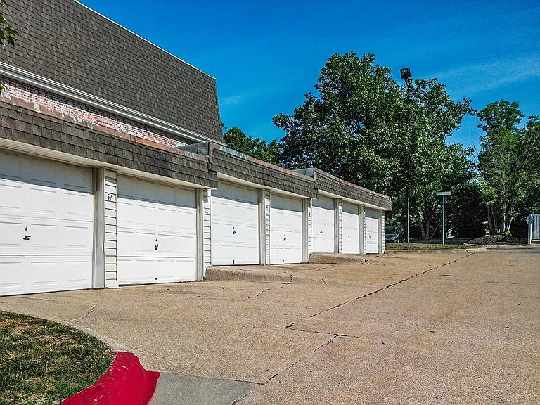 Rentable Garages