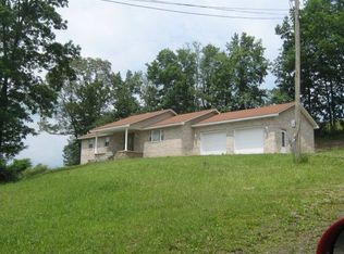 143 Cavan Ct, Shady Spring, WV 25918