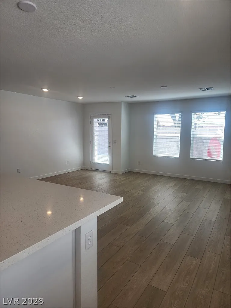 Building Photo - 531 Bellum Dr #1005