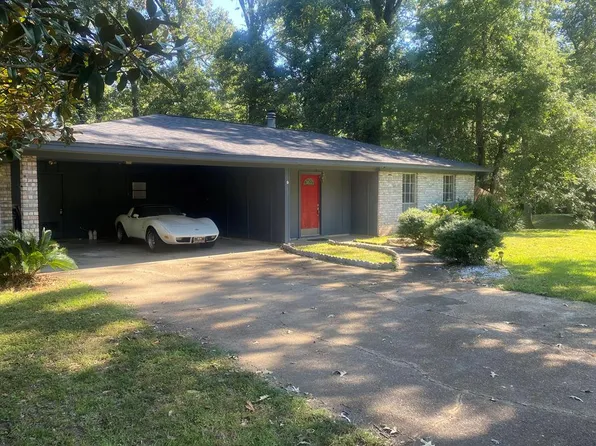 126 Pecanwood Dr, Natchez, MS 39120