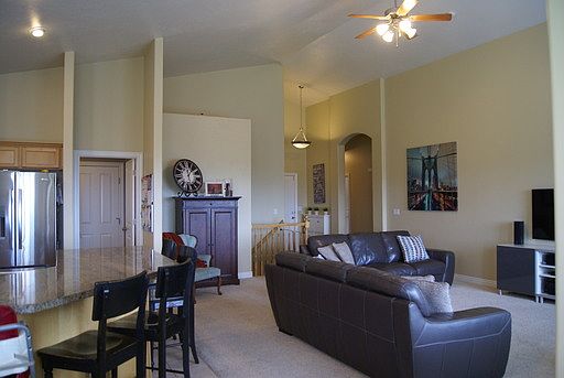 3rd image of 9085 N Hillside Dr