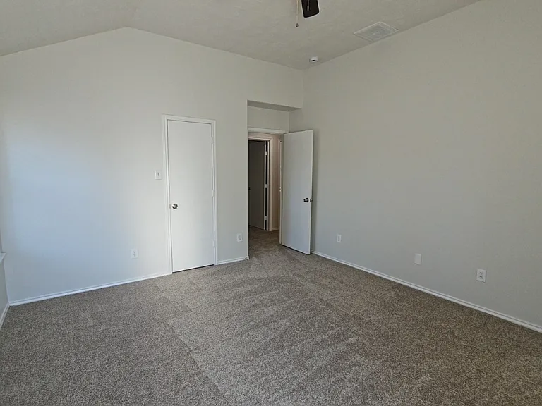 19918 Windcroft Hollow Ln — Photo 12