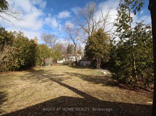 67 Truman Rd, Toronto, ON M2L2L7