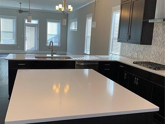 4th image of 511 Alden Dr