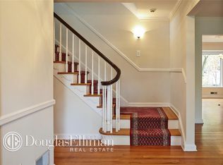 47 Saint Pauls Pl, Hempstead, NY 11550