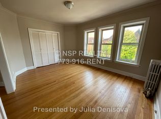 4267 W Addison St #3, Chicago, IL 60641