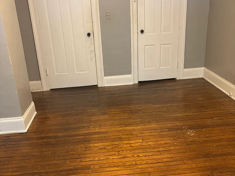 869 1/2 Liberty St #2 — Photo 10