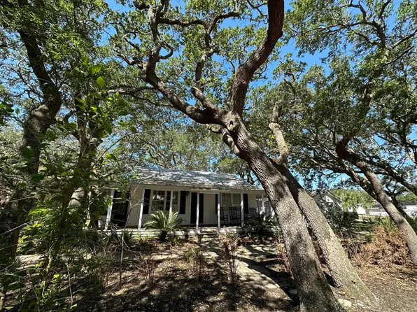 3041 2nd St, Saint Augustine, FL 32084