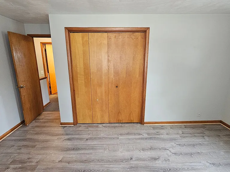 1087 Delwood Dr — Photo 12