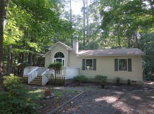 106 Nottingham Ln, Ocean Pines, MD 21811