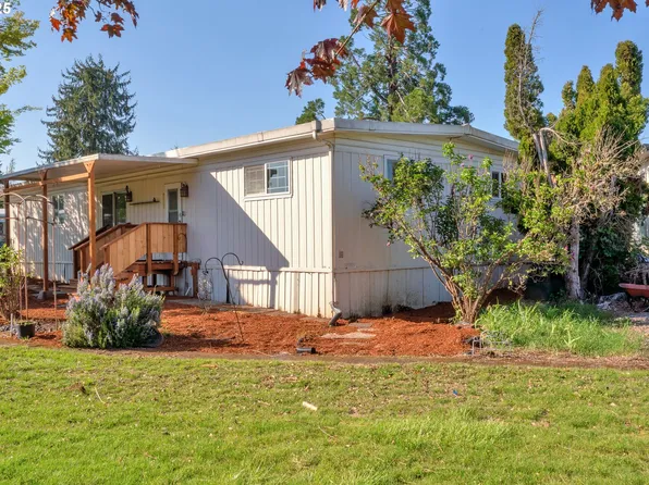 39202 Camp Creek Rd Space 7, Springfield, OR 97478