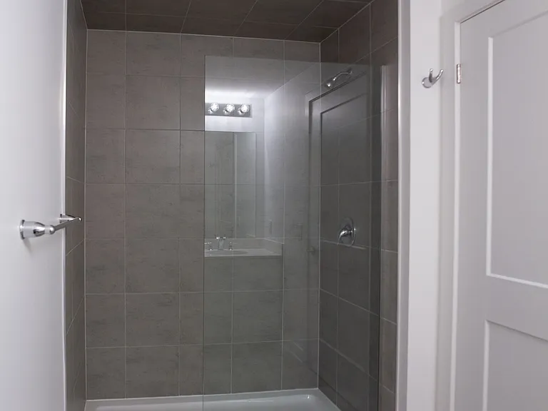110 Fergus Ave #335 — Photo 7