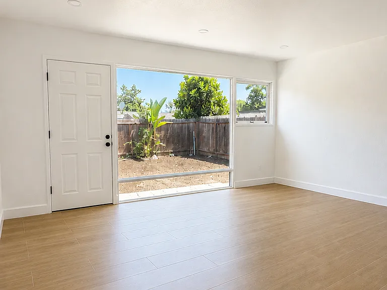15521 Fernview St — Photo 6