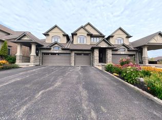 160 Oak Park Dr, Waterloo, ON N2K 0B3
