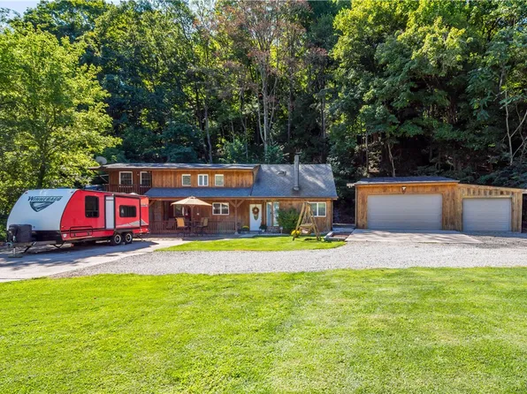 418 McKee Rd, North Versailles, PA 15137